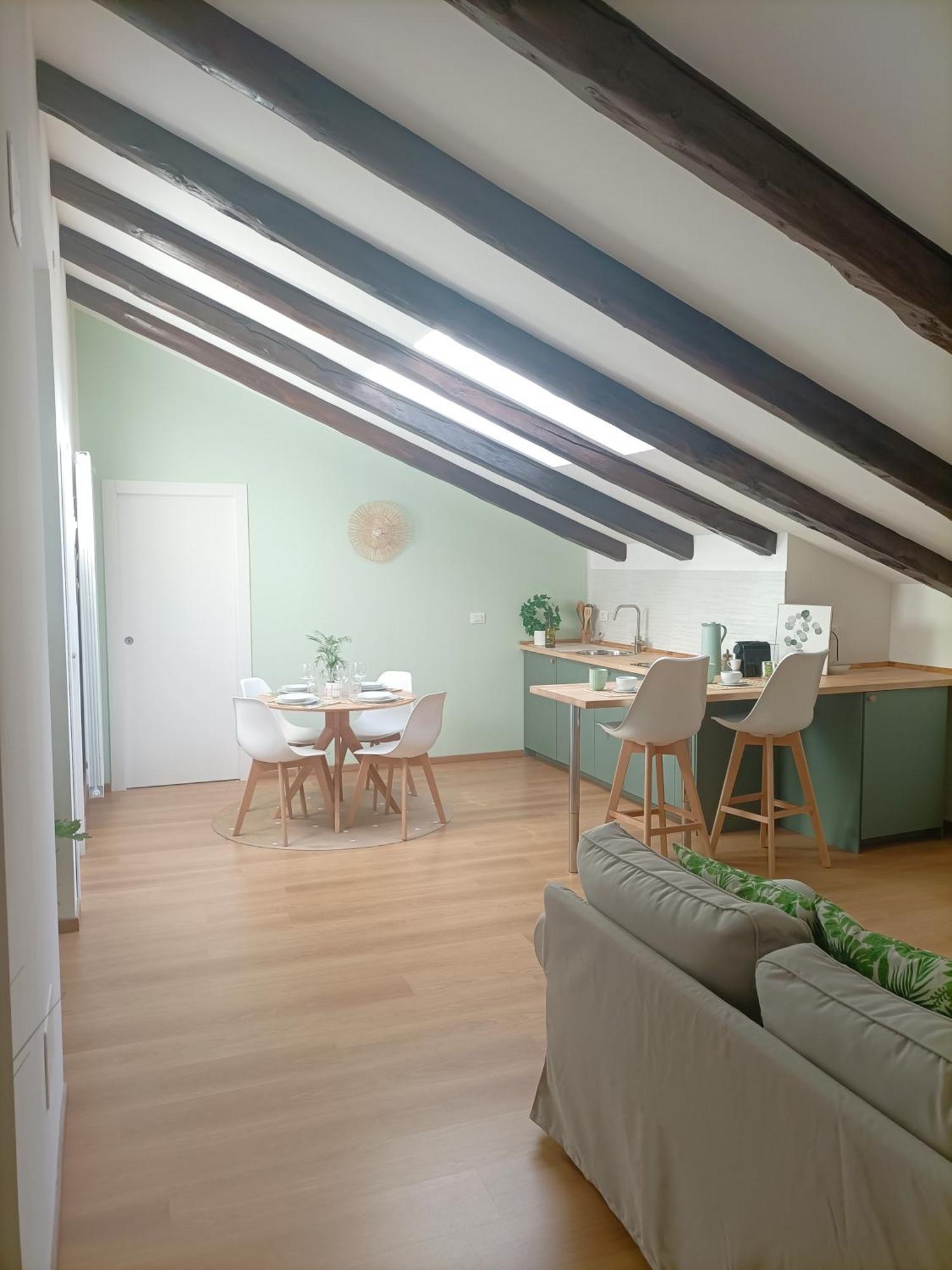Loving My Rooms 1 - Deliziosa Mansarda In Centro Gorizia Exterior photo